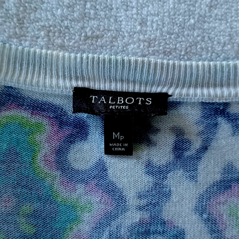 TALBOTS Floral Buttoned Top, size Mp - Picture 5 of 12